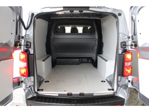 Opel Vivaro 2.0 Diesel 180 DC Irmscher | Trekhaak | Laadruimtebetimmering | Camera | Full-LED | Navigatie | K... ActivLease financial lease