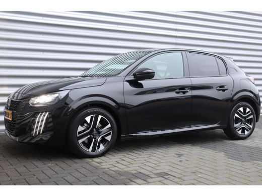 Peugeot 208 1.2 PURETECH 100PK ALLURE / NAVI / LEDER / CLIMA / PDC / 16" LMV / CAMERA / WINTERPAKKET / CRUISE... ActivLease financial lease