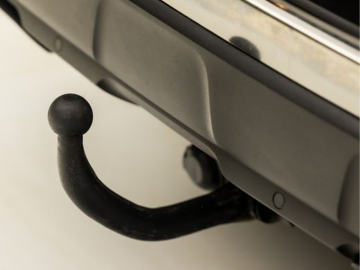 Peugeot 3008 1.2 PureTech Sport (APPLE CARPLAY, GROOT NAVI, 360 CAMERA, TREKHAAK, SPORTSTOELEN, GETINT GLAS, C... ActivLease financial lease