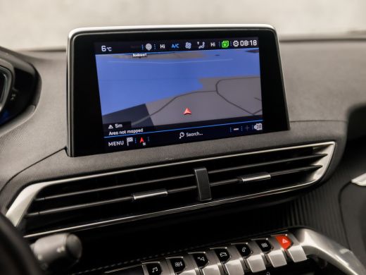 Peugeot 3008 1.2 PureTech Sport (APPLE CARPLAY, GROOT NAVI, 360 CAMERA, TREKHAAK, SPORTSTOELEN, GETINT GLAS, C... ActivLease financial lease