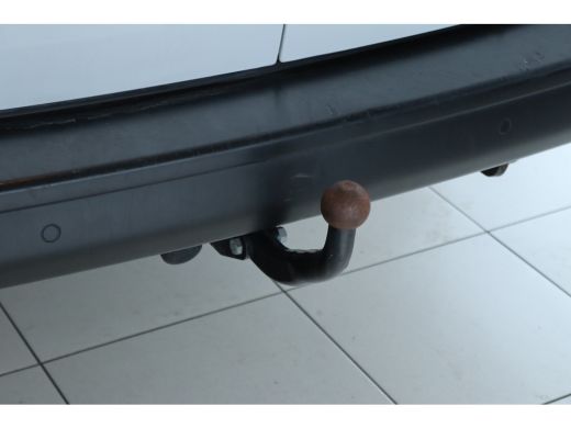 Peugeot Expert 2.0 BlueHDI 180 S&S DC | Cruise Control | Trekhaak | Betimmering | Leder | LMV | Camera | Carplay... ActivLease financial lease