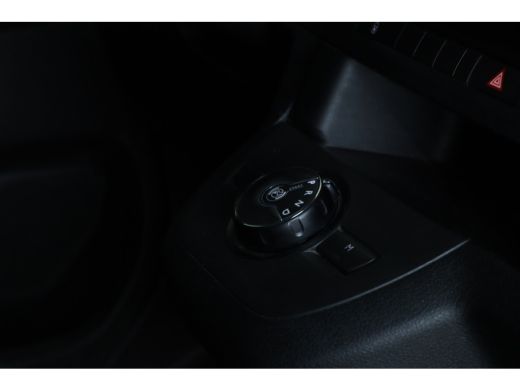 Peugeot Expert 2.0 BlueHDI 180 S&S DC | Cruise Control | Trekhaak | Betimmering | Leder | LMV | Camera | Carplay... ActivLease financial lease