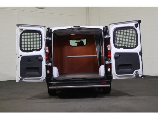 Renault Trafic 2.0 dCi 145pk L2 H1 Automaat ActivLease financial lease