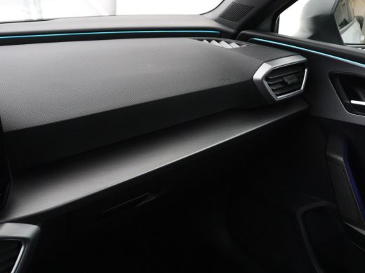 Seat Leon 1.5 eTSI FR Intens | Carplay | Adaptive cruise | Sfeerverlichting | Navigatie | Parkeerhulp | Dod... ActivLease financial lease