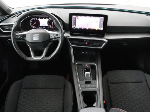 Seat Leon 1.5 eTSI FR Intens | Carplay | Adaptive cruise | Sfeerverlichting | Navigatie | Parkeerhulp | Dod... ActivLease financial lease