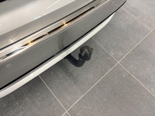 Toyota Corolla Touring Sports 2.0 Hybrid Executive ActivLease financial lease