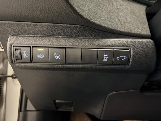 Toyota Corolla Touring Sports 2.0 Hybrid Executive ActivLease financial lease