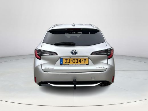 Toyota Corolla Touring Sports 2.0 Hybrid Executive ActivLease financial lease