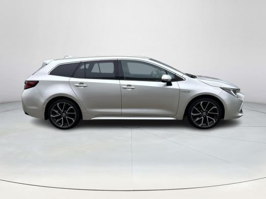 Toyota Corolla Touring Sports 2.0 Hybrid Executive ActivLease financial lease