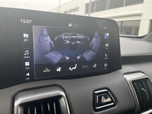 Toyota Urban Cruiser Dynamic 61 kWh ActivLease financial lease