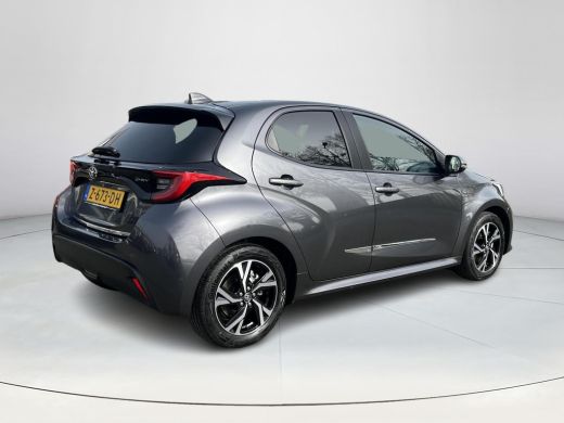 Toyota Yaris 1.5 Hybrid 115 First Edition | LED koplampen | Carplay | Licht metalen velgen | Keyless entry | ActivLease financial lease