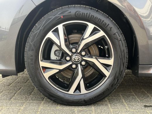 Toyota Yaris 1.5 Hybrid 115 First Edition | LED koplampen | Carplay | Licht metalen velgen | Keyless entry | ActivLease financial lease