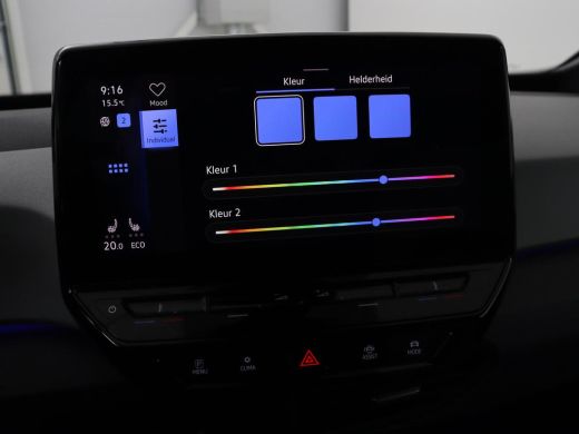 Volkswagen ID.3 First Plus 58 kWh | SOH 90% | Stoel & stuurverwarming | Camera | Adaptive cruise | Sfeerverlichti... ActivLease financial lease