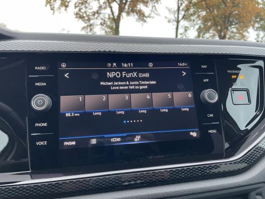 Volkswagen Taigo 1.0 TSI Life Business | Parkeersensoren | Lane assist | ActivLease financial lease