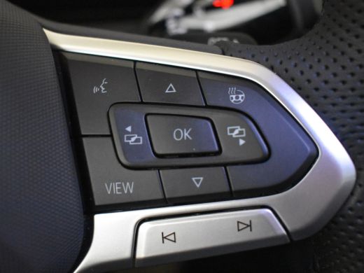 Volkswagen Tiguan 1.5 eHybrid R-Line Edition 272Pk DSG/AUTO | 360 Camera | Elektrich Schuif Kanteldak | Head up dis... ActivLease financial lease