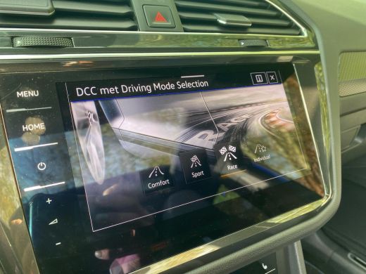 Volkswagen Tiguan R 2.0 TSI 4Motion | 320PK | DAB | Camera | Info Bas: 0492-588982 nieuwprijs &euro; 95000 ActivLease financial lease