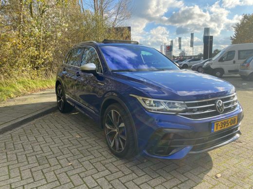 Volkswagen Tiguan R 2.0 TSI 4Motion | 320PK | DAB | Camera | Info Bas: 0492-588982 nieuwprijs &euro; 95000 ActivLease financial lease