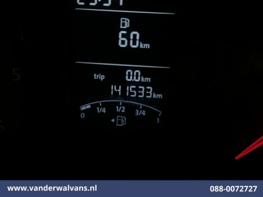 Volkswagen Transporter 2.0 TDI L2H1 Euro6 Airco | Camera | Apple Carplay | Trekhaak | Cruisecontrol Android Auto, Bijrij... ActivLease financial lease