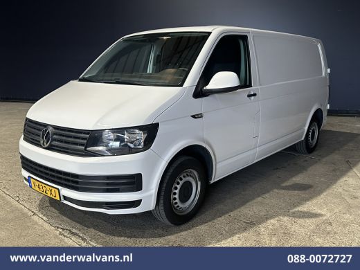 Volkswagen Transporter 2.0 TDI L2H1 Euro6 Airco | Camera | Apple Carplay | Trekhaak | Cruisecontrol Android Auto, Bijrij... ActivLease financial lease