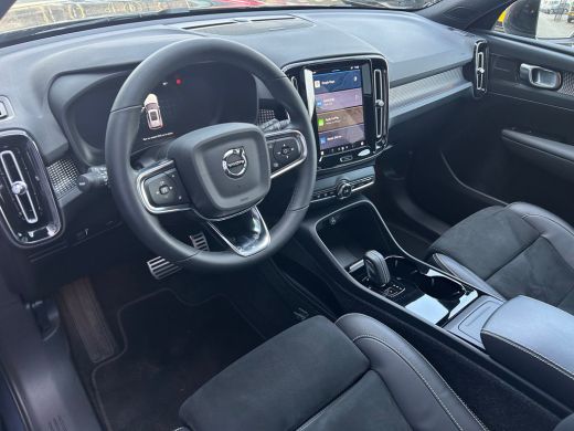Volvo  XC40 Recharge Twin Pro | Pano | Memory | BLIS | Pilot Assist | Warmtepomp | 360 camera | Harman/Kardon | ActivLease financial lease