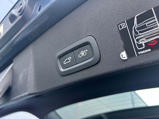 Volvo  XC40 Recharge Twin Pro | Pano | Memory | BLIS | Pilot Assist | Warmtepomp | 360 camera | Harman/Kardon | ActivLease financial lease