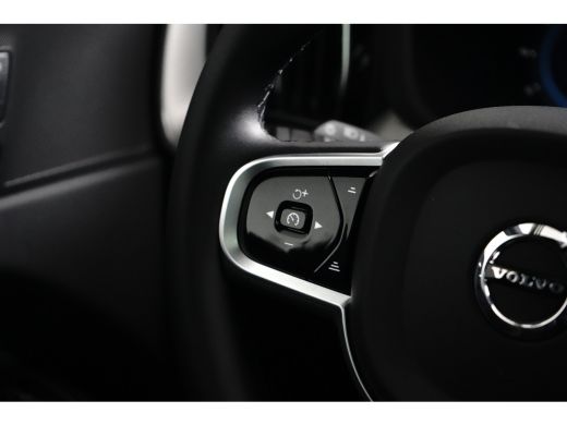 Volvo  XC60 2.0 T6 Plug-in hybrid AWD Plus Black Edition | Trekhaak | Luchtvering | Stoel  + Stuur verwarming... ActivLease financial lease