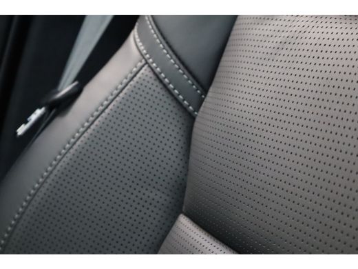 Volvo  XC90 T8 455PK AWD Ultra Black Edition | Executive Edition | Gelamineerd Glas | 22" | massage/ventilati... ActivLease financial lease