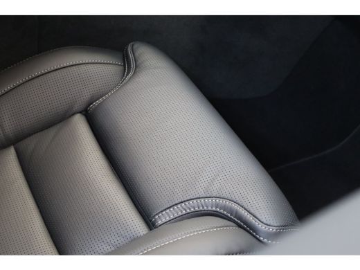 Volvo  XC90 T8 455PK AWD Ultra Black Edition | Executive Edition | Gelamineerd Glas | 22" | massage/ventilati... ActivLease financial lease