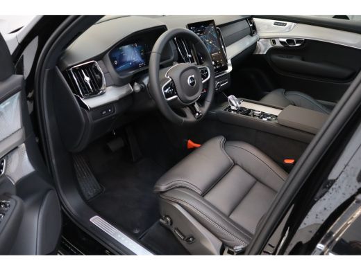 Volvo  XC90 T8 455PK AWD Ultra Black Edition | Executive Edition | Gelamineerd Glas | 22" | massage/ventilati... ActivLease financial lease