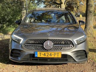 Mercedes-Benz A-Klasse 200 Business Solution AMG | Panoramadak | MBUX |