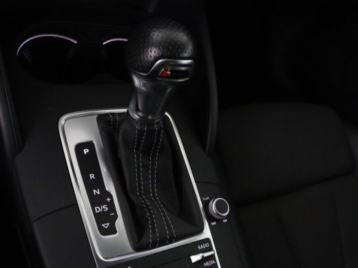 Audi A3 35 TFSI Advance Sport | Panoramadak | S-Line | Stoelverwarming | Half leder | Carplay | Virtual C... ActivLease financial lease