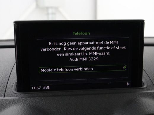 Audi A3 35 TFSI Advance Sport | Panoramadak | S-Line | Stoelverwarming | Half leder | Carplay | Virtual C... ActivLease financial lease