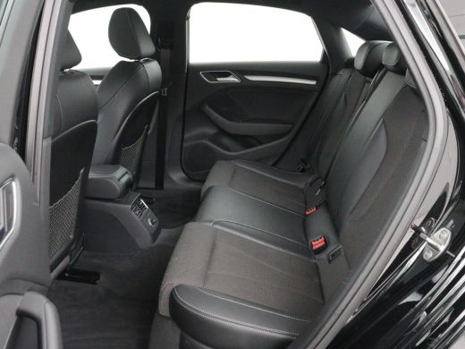 Audi A3 35 TFSI Advance Sport | Panoramadak | S-Line | Stoelverwarming | Half leder | Carplay | Virtual C... ActivLease financial lease