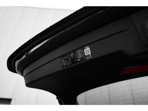 Audi A6 Avant 2.0 e-hybrid quattro S edition 299 PK | 360 Camera | Trekhaak | Vierwiel Besturing |  Voors... ActivLease financial lease