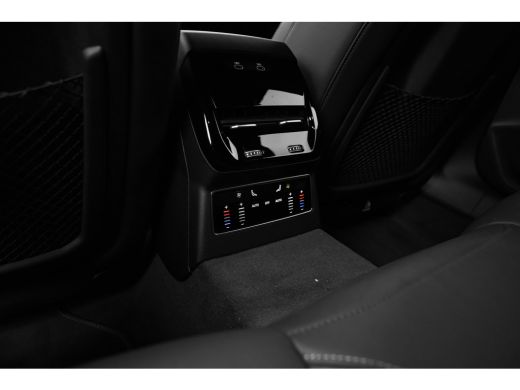 Audi A6 Avant 2.0 e-hybrid quattro S edition 299 PK | 360 Camera | Trekhaak | Vierwiel Besturing |  Voors... ActivLease financial lease