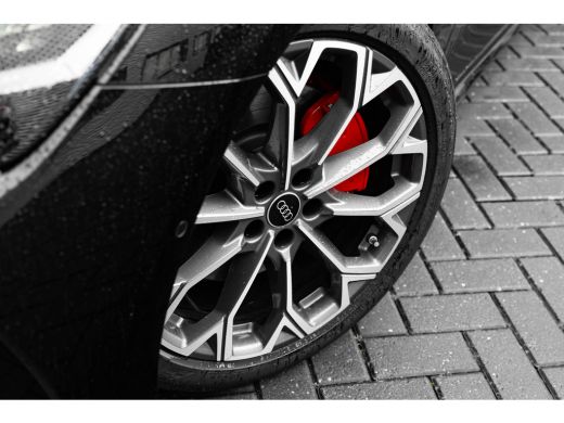 Audi A6 Avant 2.0 e-hybrid quattro S edition 299 PK | 360 Camera | Trekhaak | Vierwiel Besturing |  Voors... ActivLease financial lease