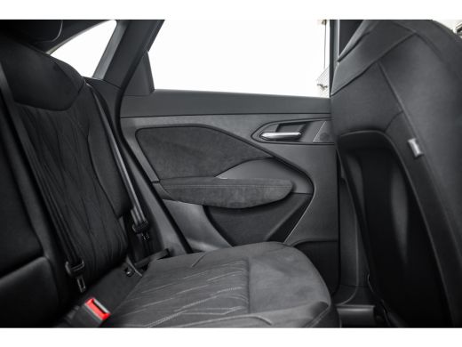 Audi Q3 S edition | Adaptive cruise control | Audi sound system | Cruise control ActivLease financial lease