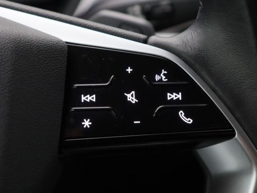 Audi Q4 e-tron 40 205 Pk Automaat Launch edition Advanced 77 kWh SOH 94% | Navigatie | Full LED | Virtual Cockpi... ActivLease financial lease