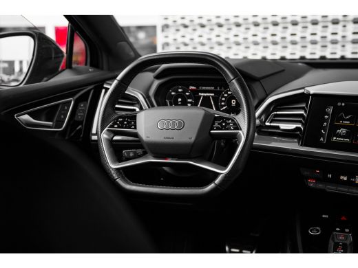 Audi Q4 Sportback e-tron 40 Launch edition S Competition 77 kWh | Lederen bekleding | Sonos | HUD | 21" | ActivLease financial lease