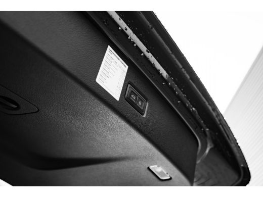 Audi Q7 55 TFSI e quattro Pro Line 381PK | Trekhaak | Panoramadak | 360 Camera | Ledere bekleding | Head-... ActivLease financial lease