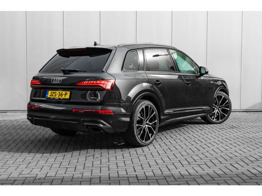 Audi Q7 55 TFSI e quattro Pro Line 381PK | Trekhaak | Panoramadak | 360 Camera | Ledere bekleding | Head-... ActivLease financial lease