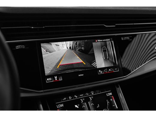 Audi Q7 55 TFSI e quattro Pro Line 381PK | Trekhaak | Panoramadak | 360 Camera | Ledere bekleding | Head-... ActivLease financial lease