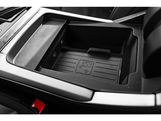 Audi Q7 55 TFSI e quattro Pro Line 381PK | Trekhaak | Panoramadak | 360 Camera | Ledere bekleding | Head-... ActivLease financial lease