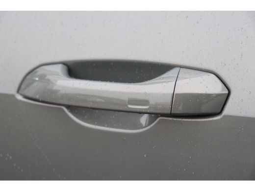 Audi Q8 e-tron 50 95KWH QUATTRO 340PK S EDITION AUTOMAAT / NAVI / LEDER / CLIMA / FULL-LED / PDC / 20" LMV / CAM... ActivLease financial lease