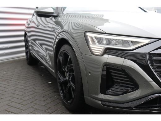 Audi Q8 e-tron 50 95KWH QUATTRO 340PK S EDITION AUTOMAAT / NAVI / LEDER / CLIMA / FULL-LED / PDC / 20" LMV / CAM... ActivLease financial lease