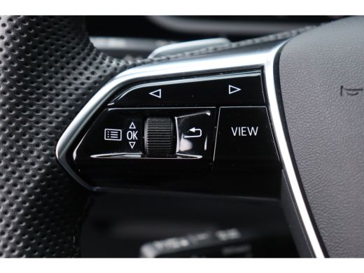 Audi Q8 e-tron 50 95KWH QUATTRO 340PK S EDITION AUTOMAAT / NAVI / LEDER / CLIMA / FULL-LED / PDC / 20" LMV / CAM... ActivLease financial lease