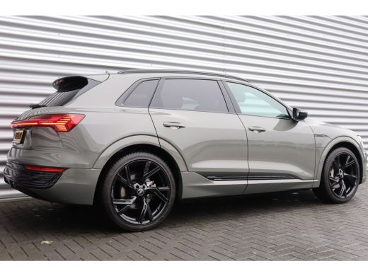 Audi Q8 e-tron 50 95KWH QUATTRO 340PK S EDITION AUTOMAAT / NAVI / LEDER / CLIMA / FULL-LED / PDC / 20" LMV / CAM... ActivLease financial lease