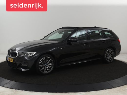 BMW 3 Serie 318i M Sport | Panoramadak | Stoelverwarming | Leder/Alcantara | Carplay | Live Cockpit | Sportst...