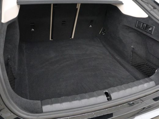 BMW 4 Serie Gran Coup&eacute; 420i Edition Plus | Trekhaak | Stoelverwarming | Memory | Carplay | Leder | Navigatie ... ActivLease financial lease