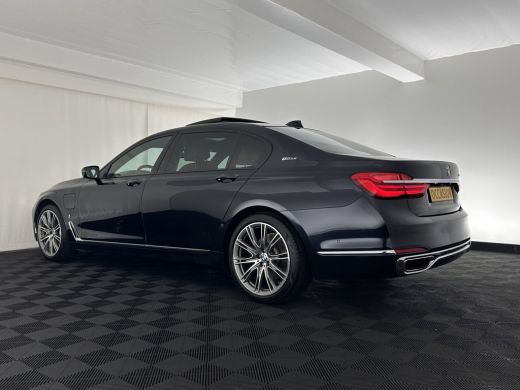 BMW 7 Serie 740Le xDrive iPerformance High Executive *PANO | HEAD-UP | ADAPTIVE-CRUISE | FULL-LED | MASSAGE |... ActivLease financial lease